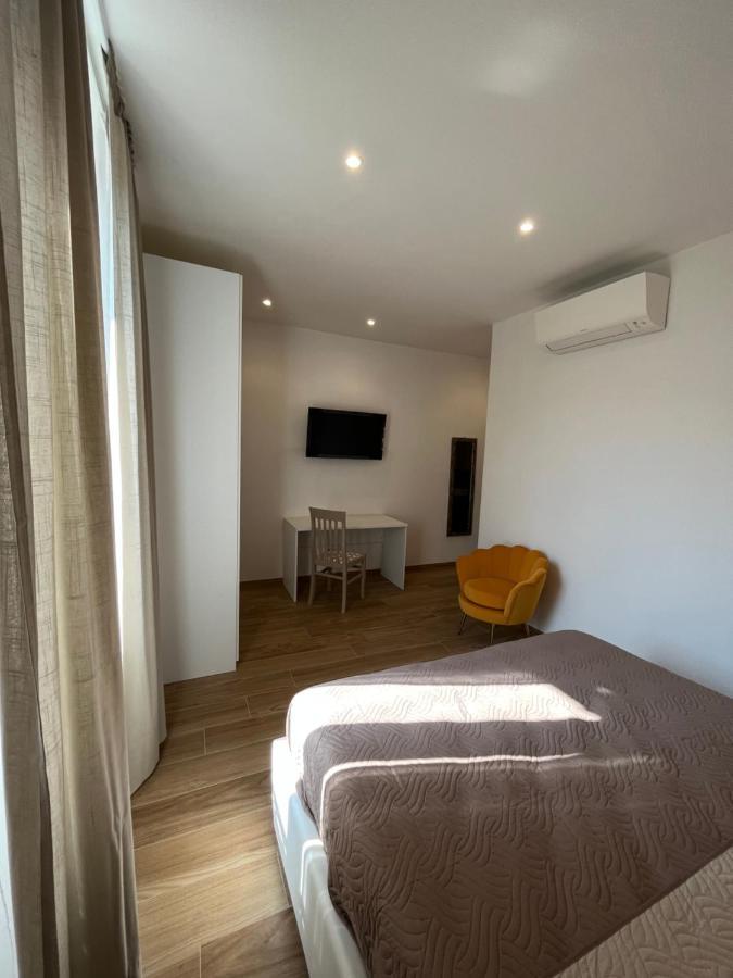 Levante Central Rooms Levanto Exteriér fotografie