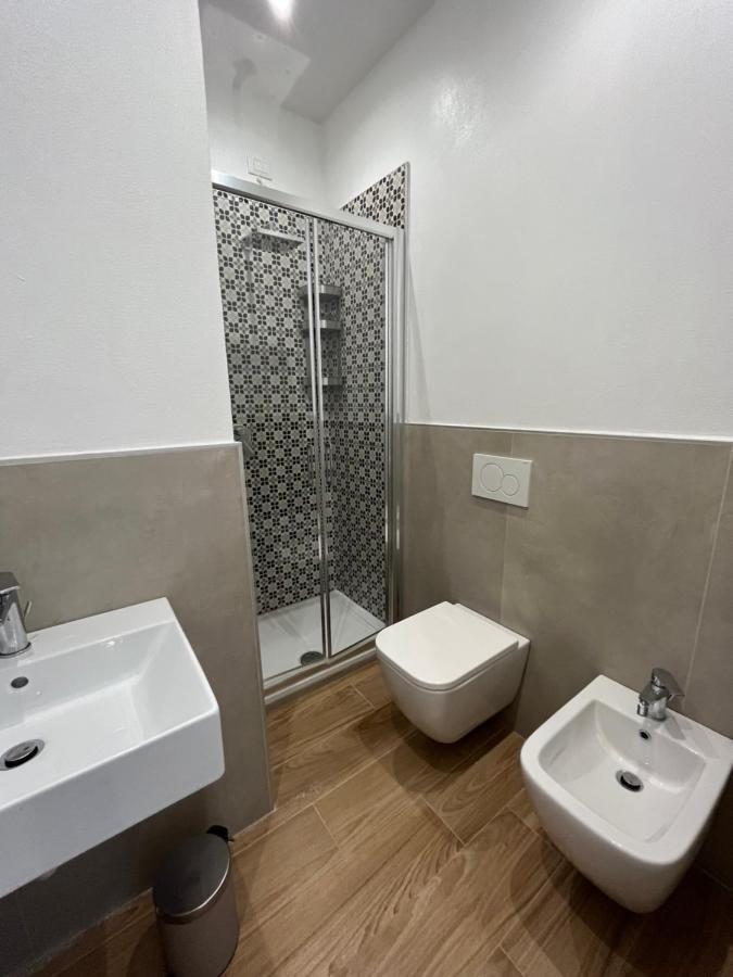 Levante Central Rooms Levanto Exteriér fotografie
